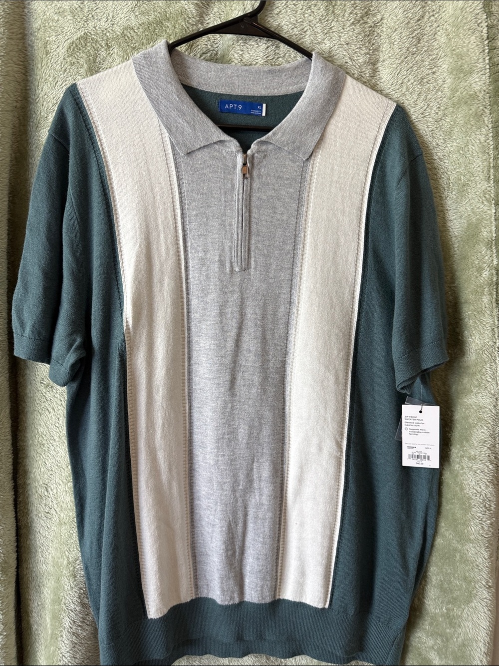 Apt. 9 Green Short Sleeve Zip Polo with Light Gray & Cream Panels